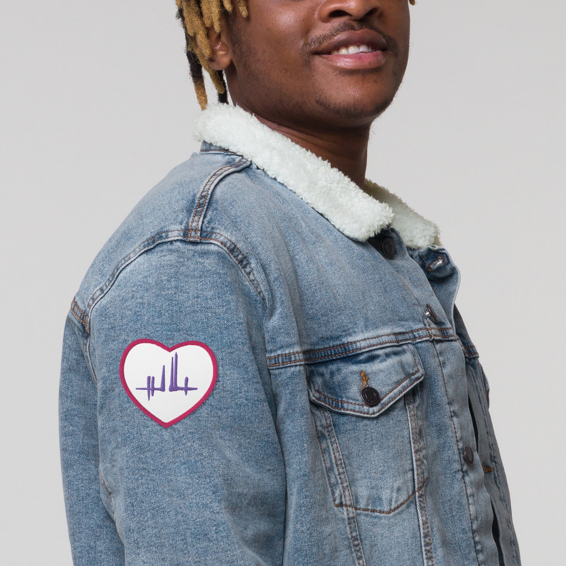 Ecussons brodés - love Jiel - Jiel - artiste